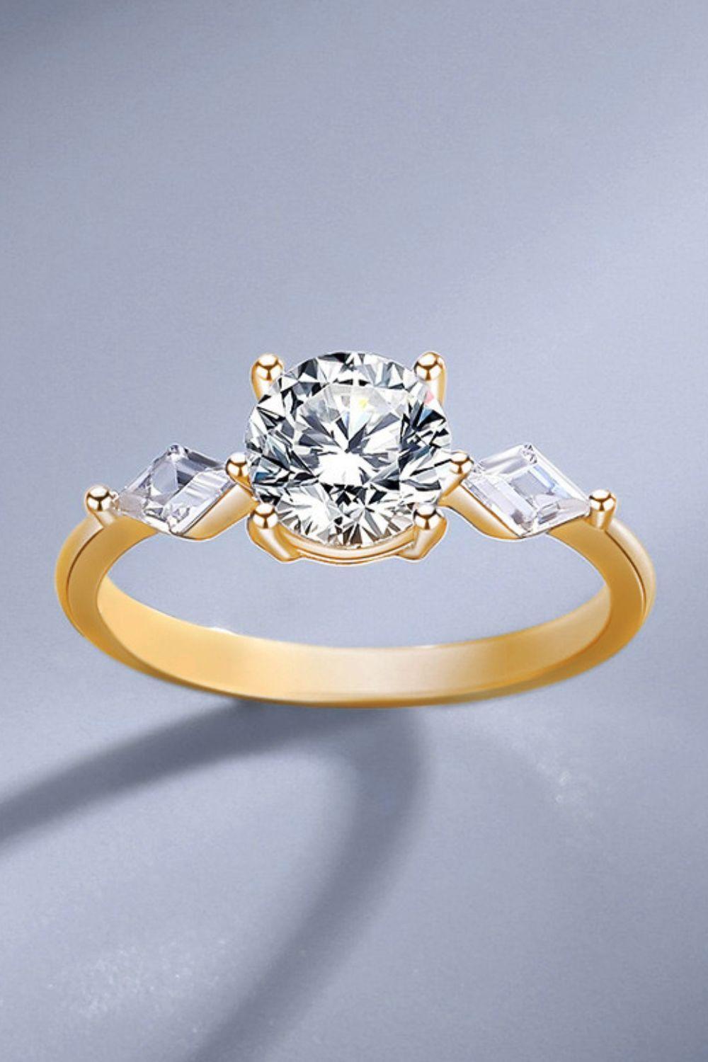 Round Cut 1 Carat Moissanite Gold / Platinum-Plated Ring - MXSTUDIO.COM