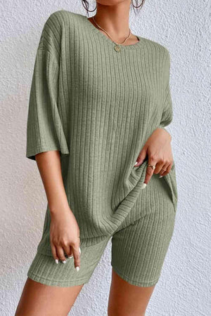 Round Neck Top And Shorts Ribbed Lounge Set - MXSTUDIO.COM