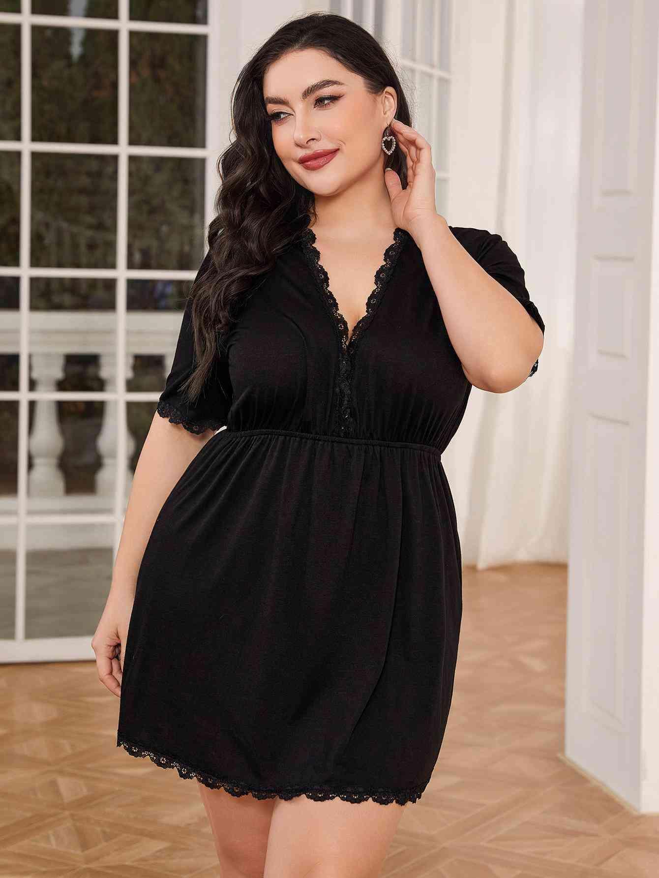 Scalloped Lace Trim Plus Size Black Nightgown - MXSTUDIO.COM