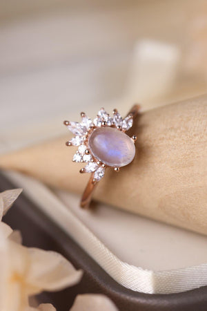 Spectacle Sterling Silver Moonstone Ring - MXSTUDIO.COM