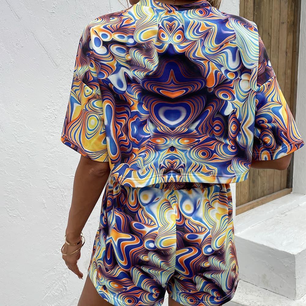 Striking Printed Tee and Shorts Set - MXSTUDIO.COM