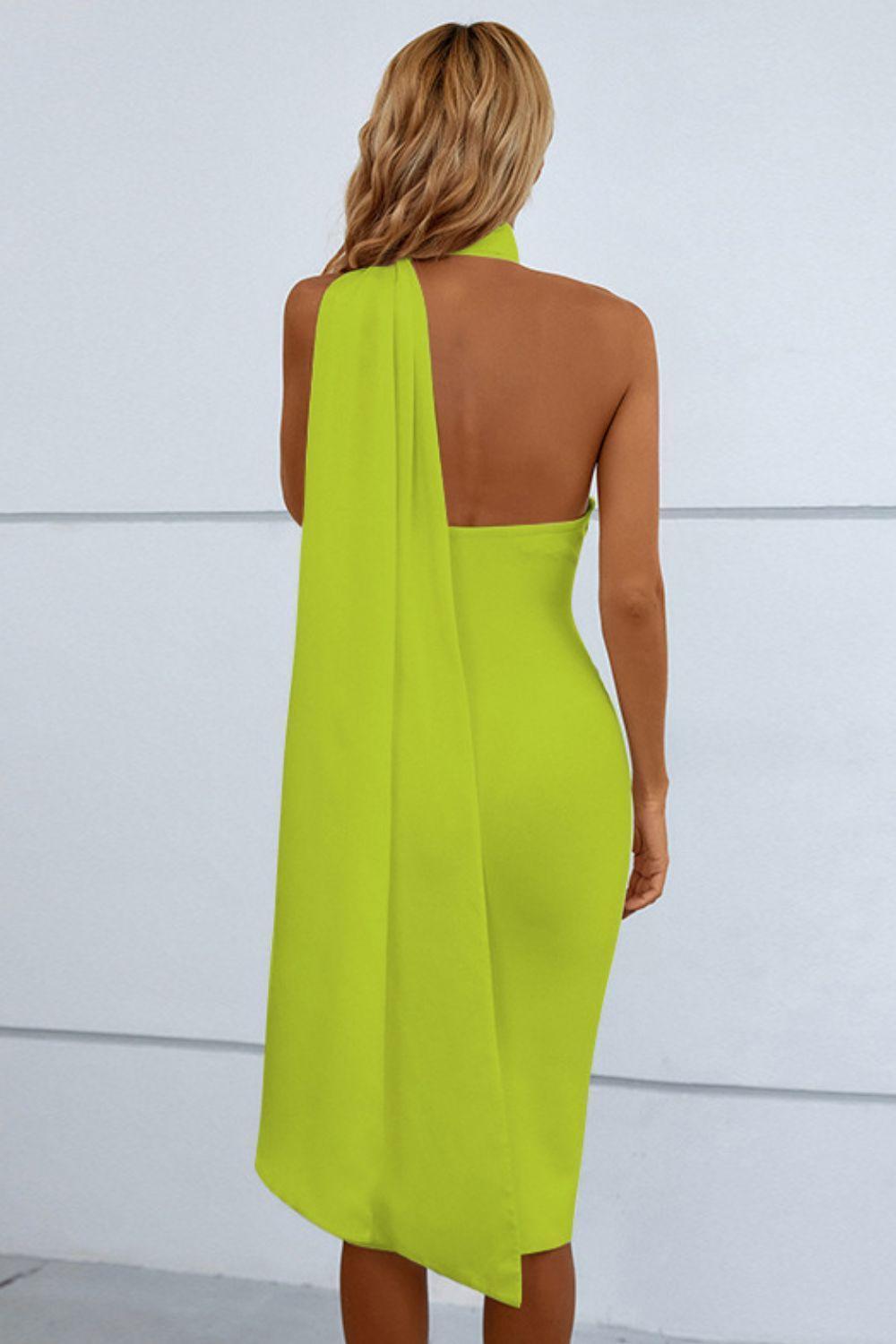 Strong Aura Halter Neck Bodycon Dress - MXSTUDIO.COM