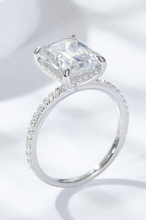 Superb 4 Carat Emerald Cut Moissanite Ring - MXSTUDIO.COM