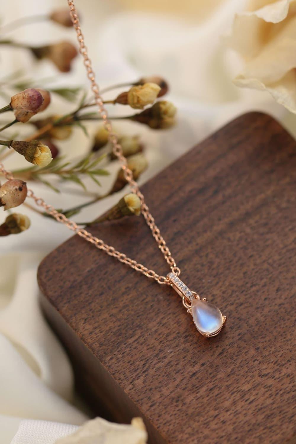 Superior Teardrop Pendant Natural Moonstone Necklace - MXSTUDIO.COM