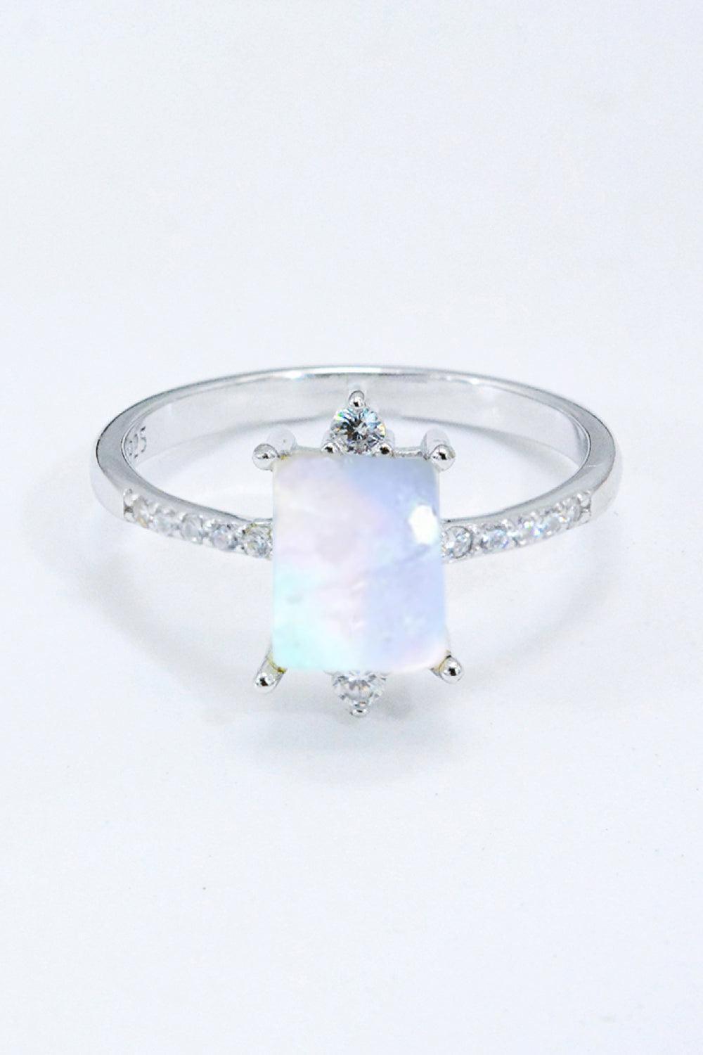 Superior Vogue Sterling Silver Square Moonstone Ring - MXSTUDIO.COM