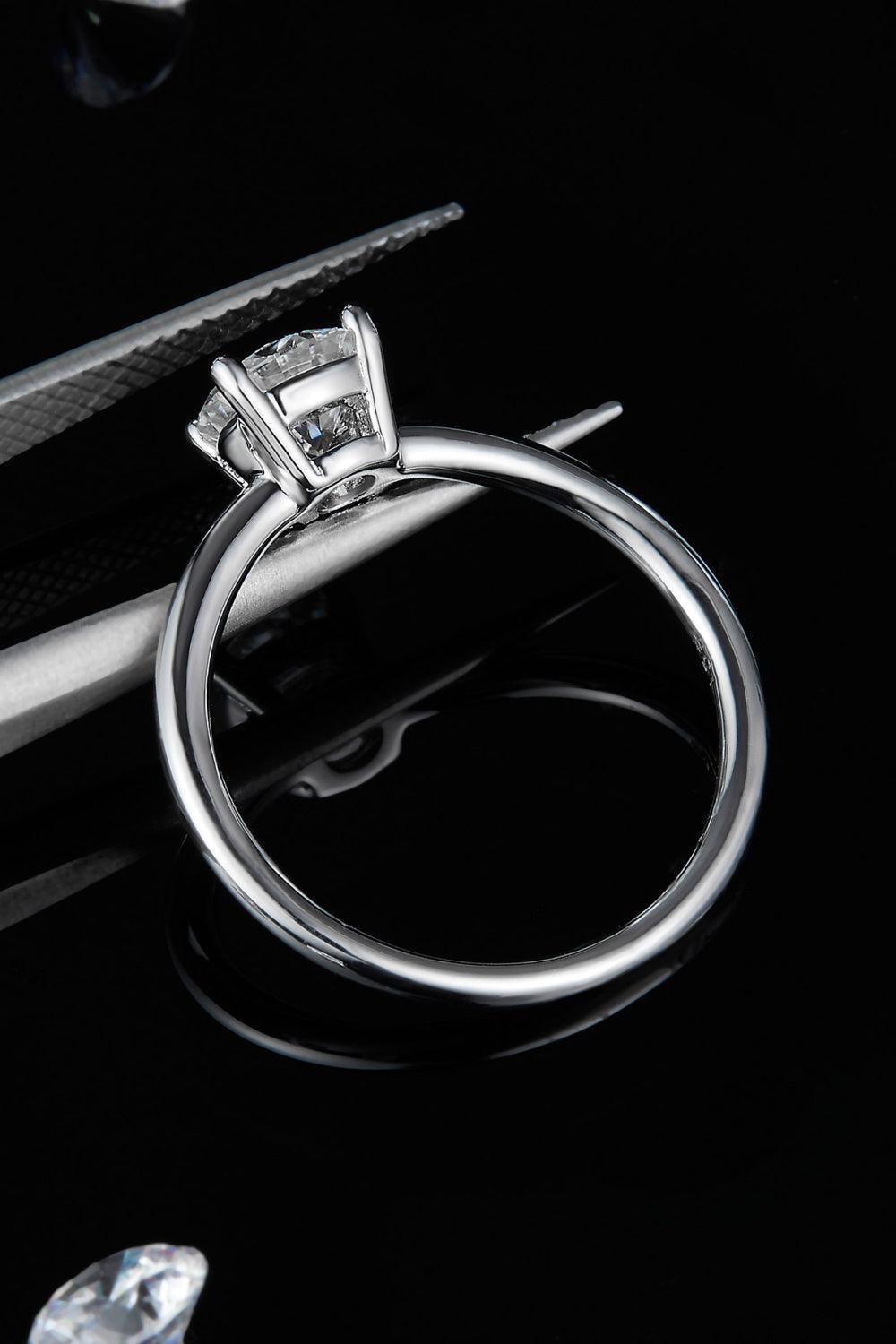 Timeless Brightness Solitaire 1 Carat Moissanite Ring - MXSTUDIO.COM