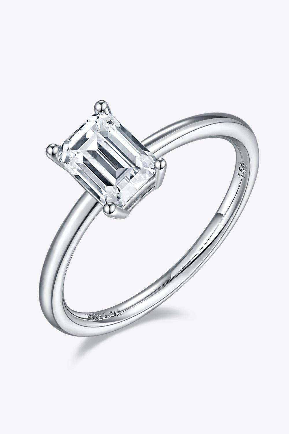 Timeless Brightness Solitaire 1 Carat Moissanite Ring - MXSTUDIO.COM