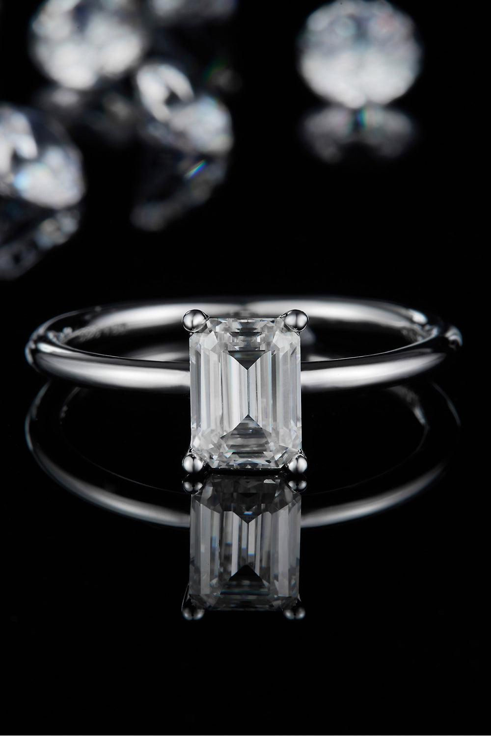 Timeless Brightness Solitaire 1 Carat Moissanite Ring - MXSTUDIO.COM