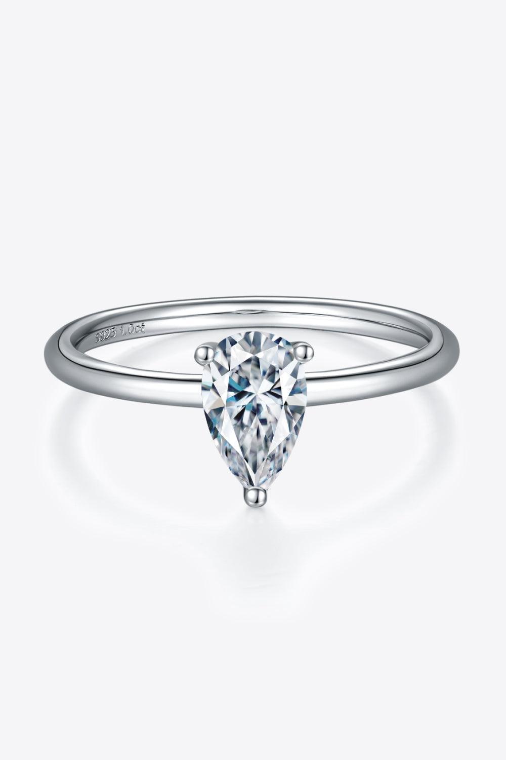 Timeless Brightness Solitaire 1 Carat Moissanite Ring - MXSTUDIO.COM