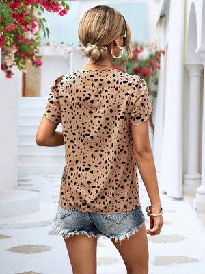 Timeless Class Animal Print V Neck Blouse - MXSTUDIO.COM