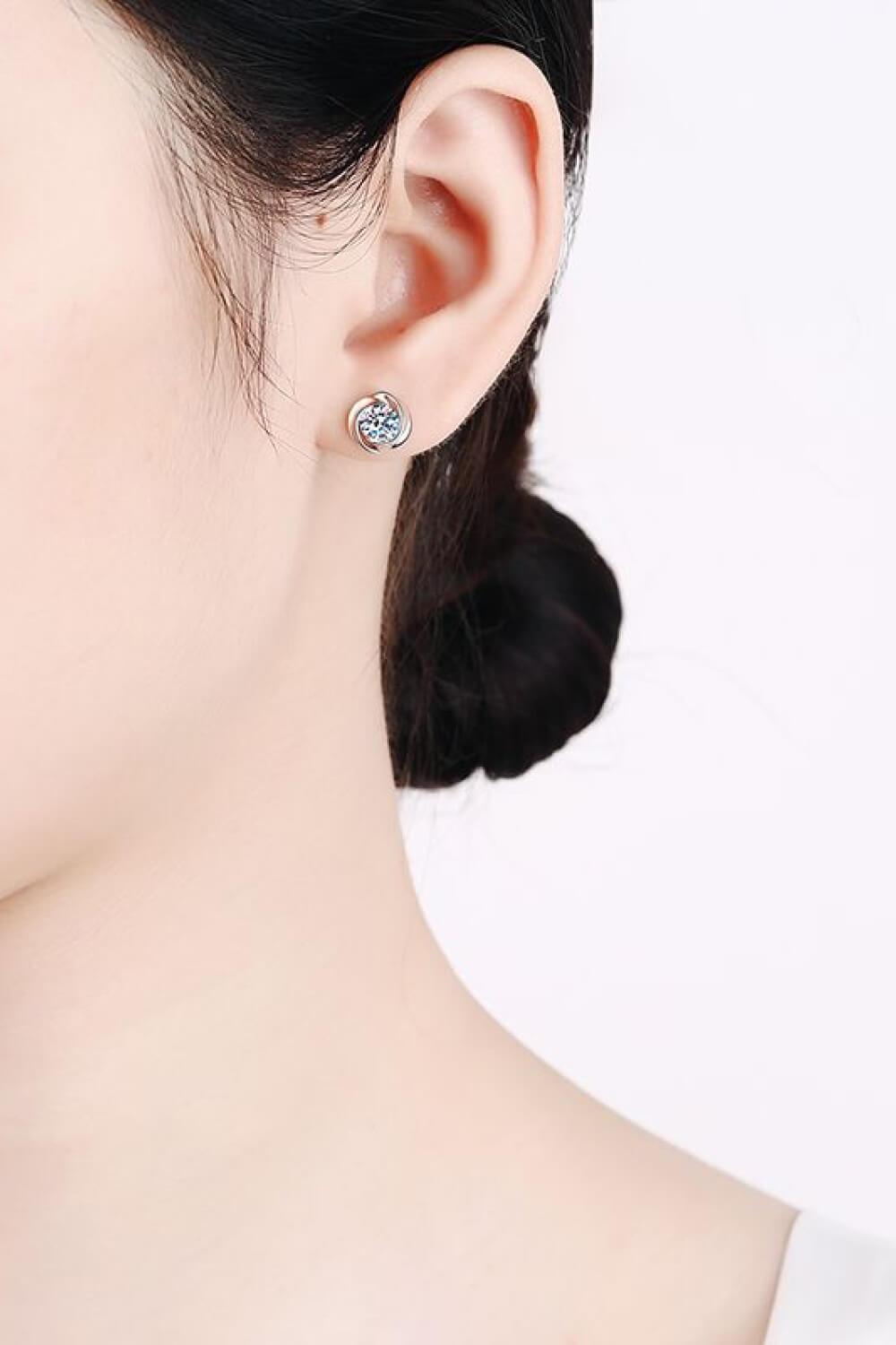 Timeless Design Minimalist Moissanite Stud Earrings - MXSTUDIO.COM