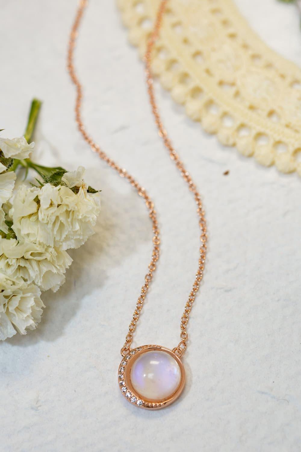 Tranquil Life Rose Gold Plated Chain Moonstone Necklace - MXSTUDIO.COM