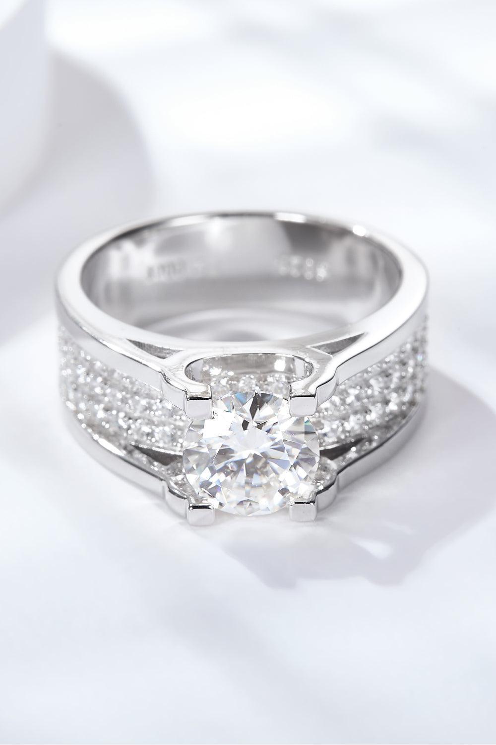 Undeniable Platinum-Plated 1 Carat Moissanite Ring - MXSTUDIO.COM