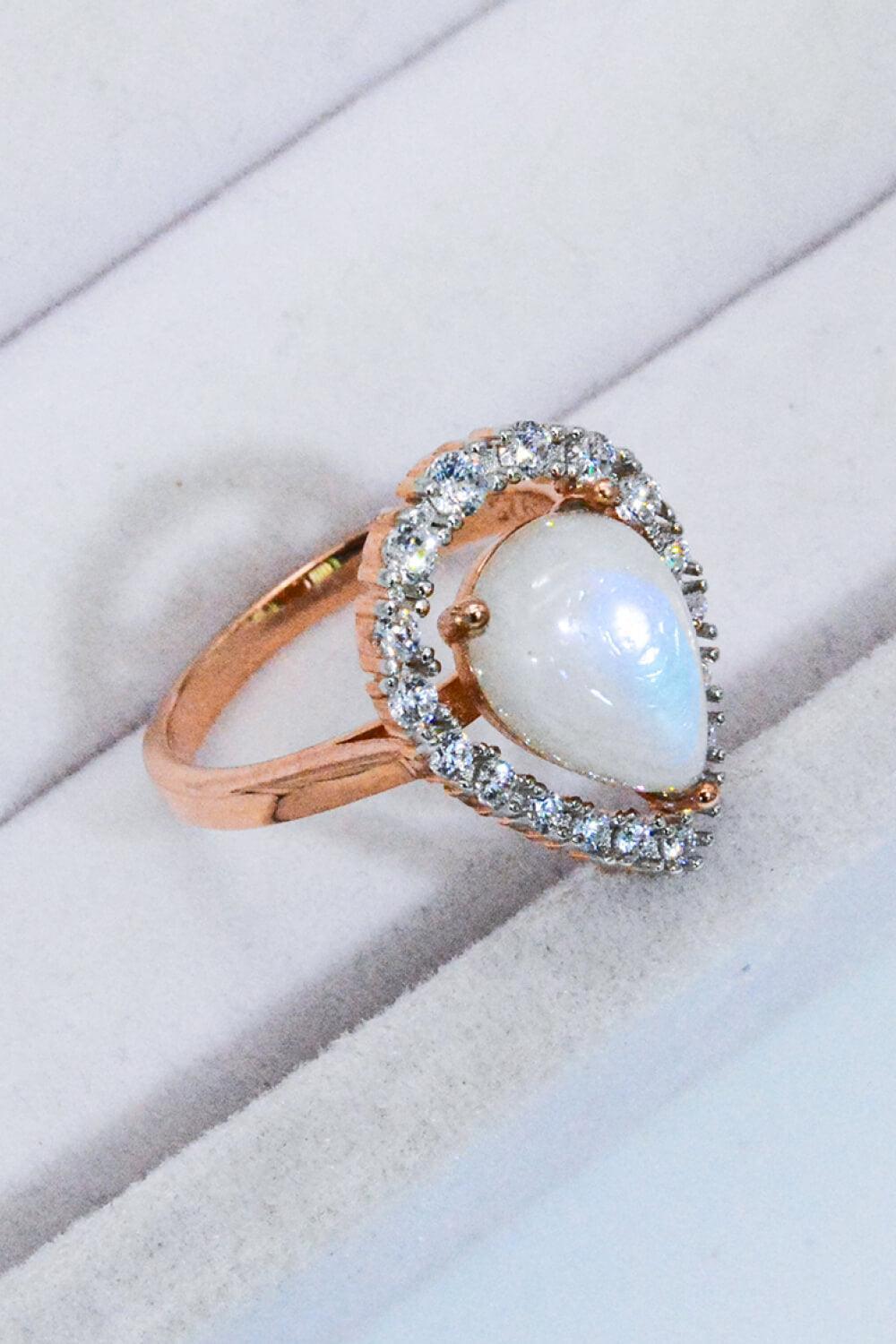 Unrivaled Flair Teardrop-Shaped Moonstone Ring - MXSTUDIO.COM