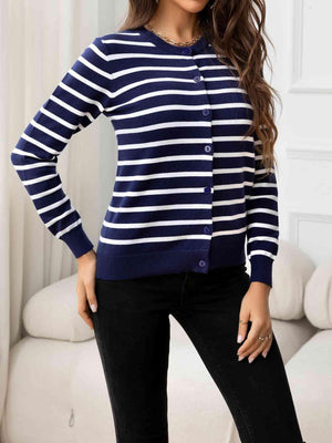 Unsophisticated Warmth Striped Knit Cardigan-MXSTUDIO.COM