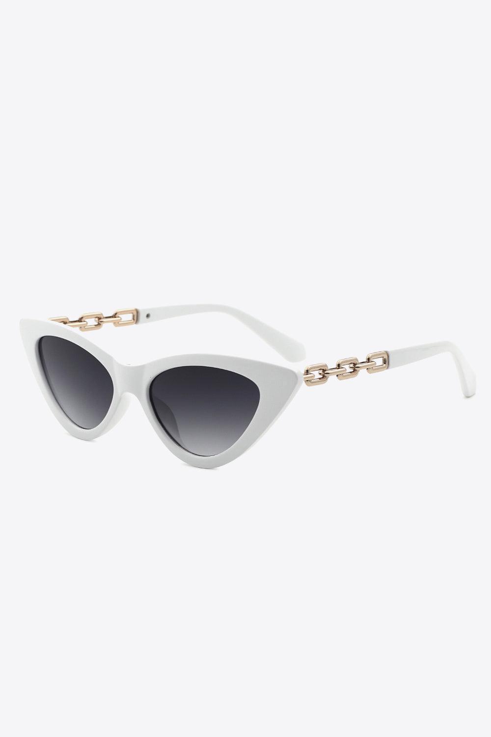 Versatile Chain Detail Cat Eye Polycarbonate Sunglasses - MXSTUDIO.COM