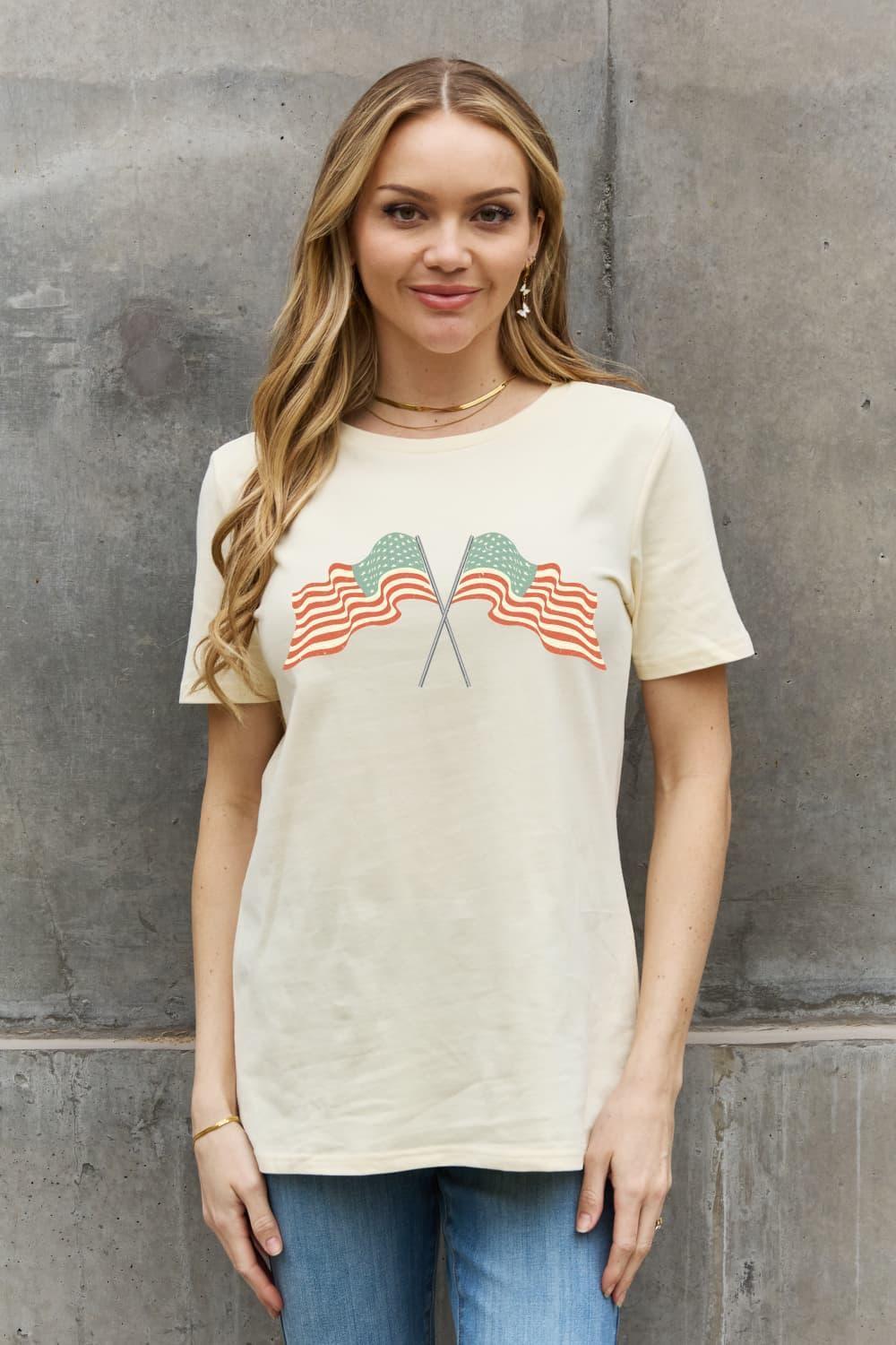 Waving American Flag Tee Shirt - MXSTUDIO.COM