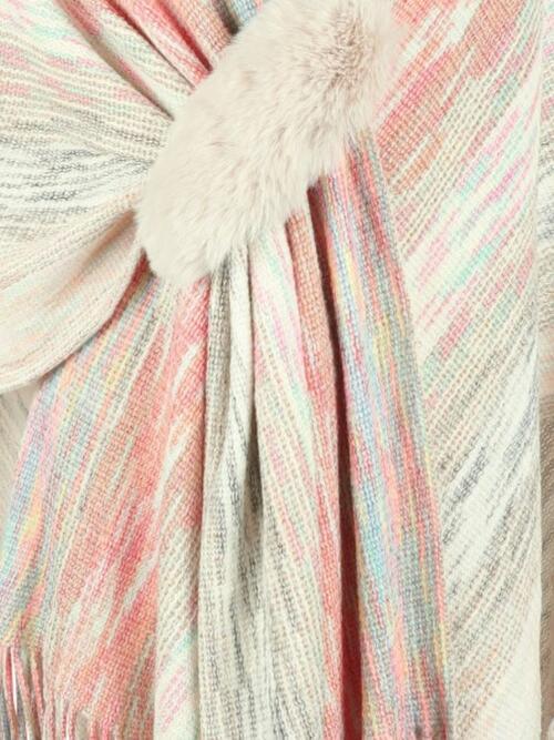 Winter Special Heathered Pom-Pom Fringe Poncho-MXSTUDIO.COM