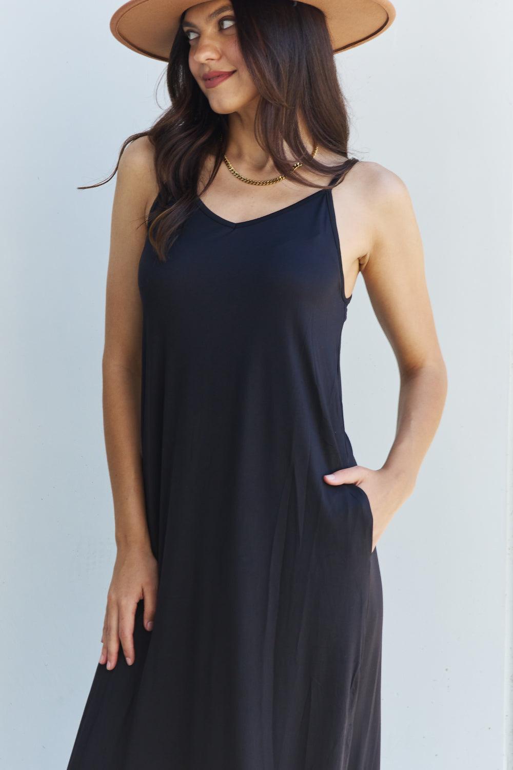 Adjustable Strap Cami Style Plus Size Black Maxi Dress - MXSTUDIO.COM