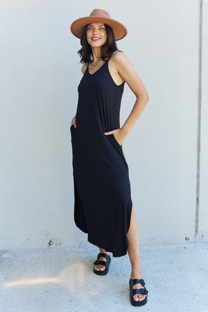 Adjustable Strap Cami Style Plus Size Black Maxi Dress - MXSTUDIO.COM