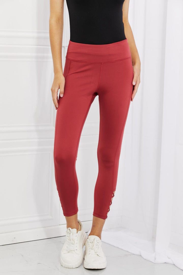 Agile High Waist Cutout Plus Size Red Leggings - MXSTUDIO.COM