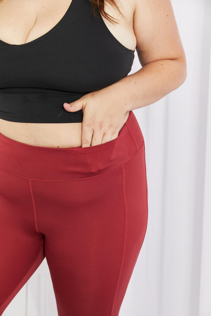 Agile High Waist Cutout Plus Size Red Leggings - MXSTUDIO.COM