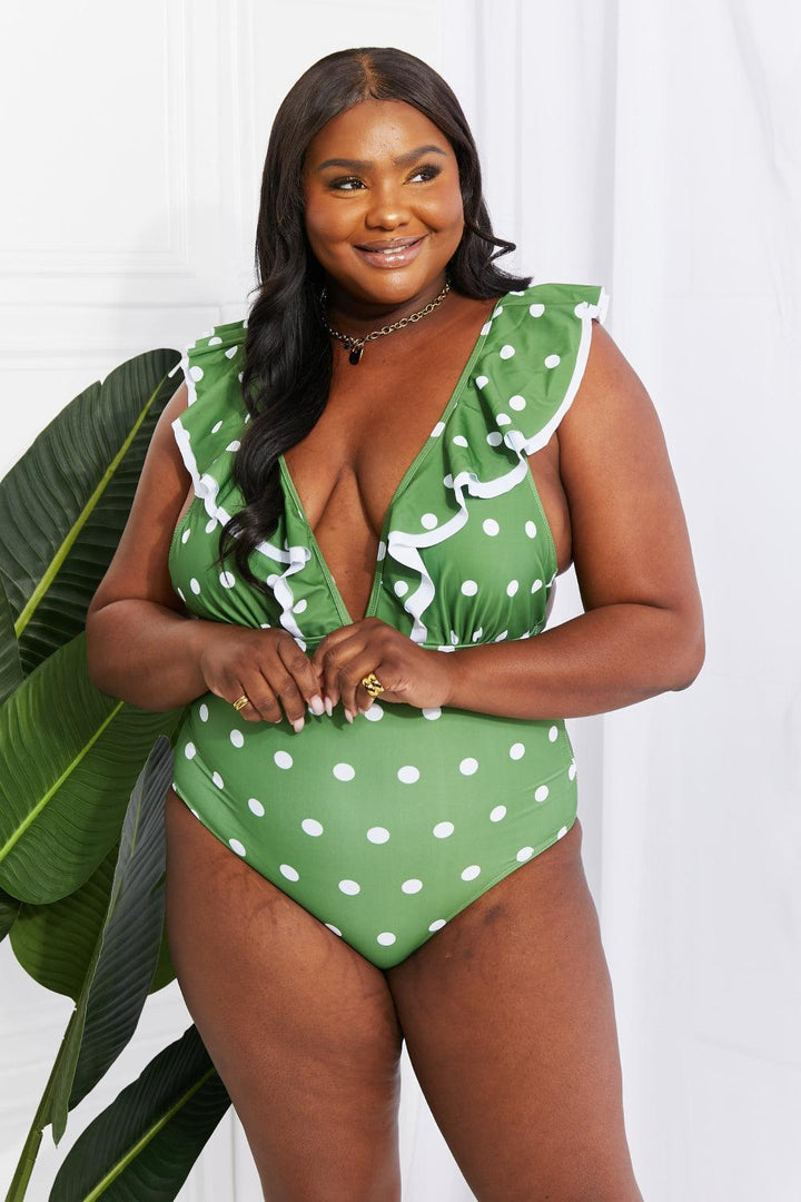 Beach Front Seduction Plus Size Green Swimsuit - MXSTUDIO.COM