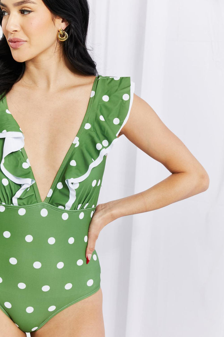 Beach Front Seduction Plus Size Green Swimsuit - MXSTUDIO.COM