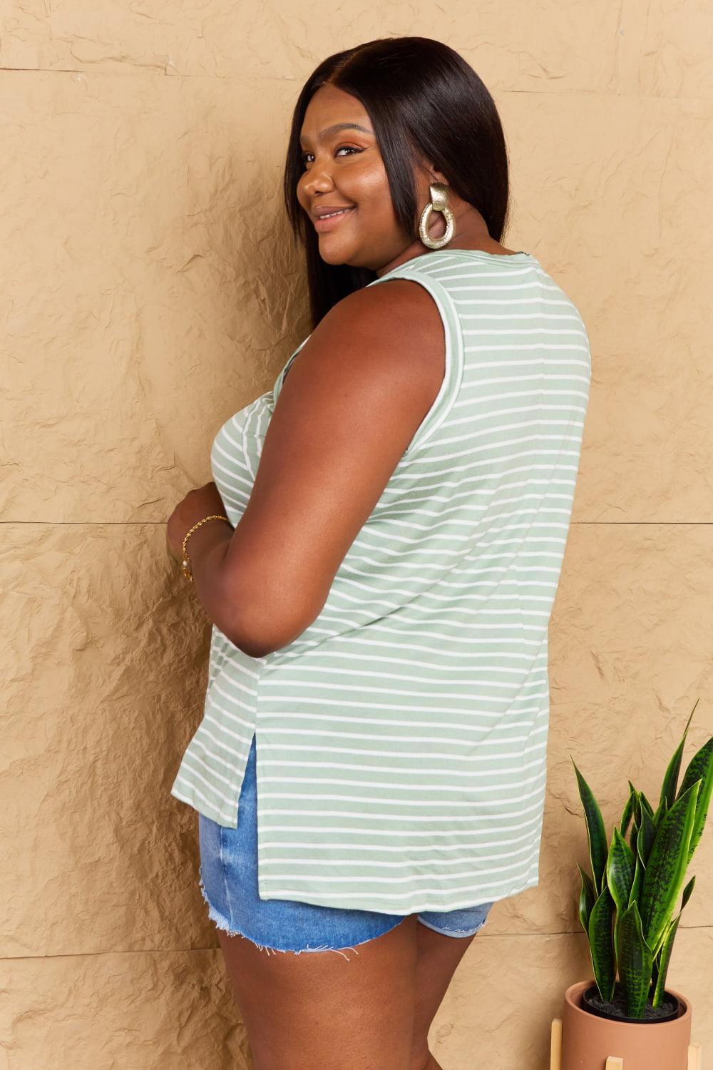 Breezy Sleeveless V-Neck Plus Size Striped Top - MXSTUDIO.COM