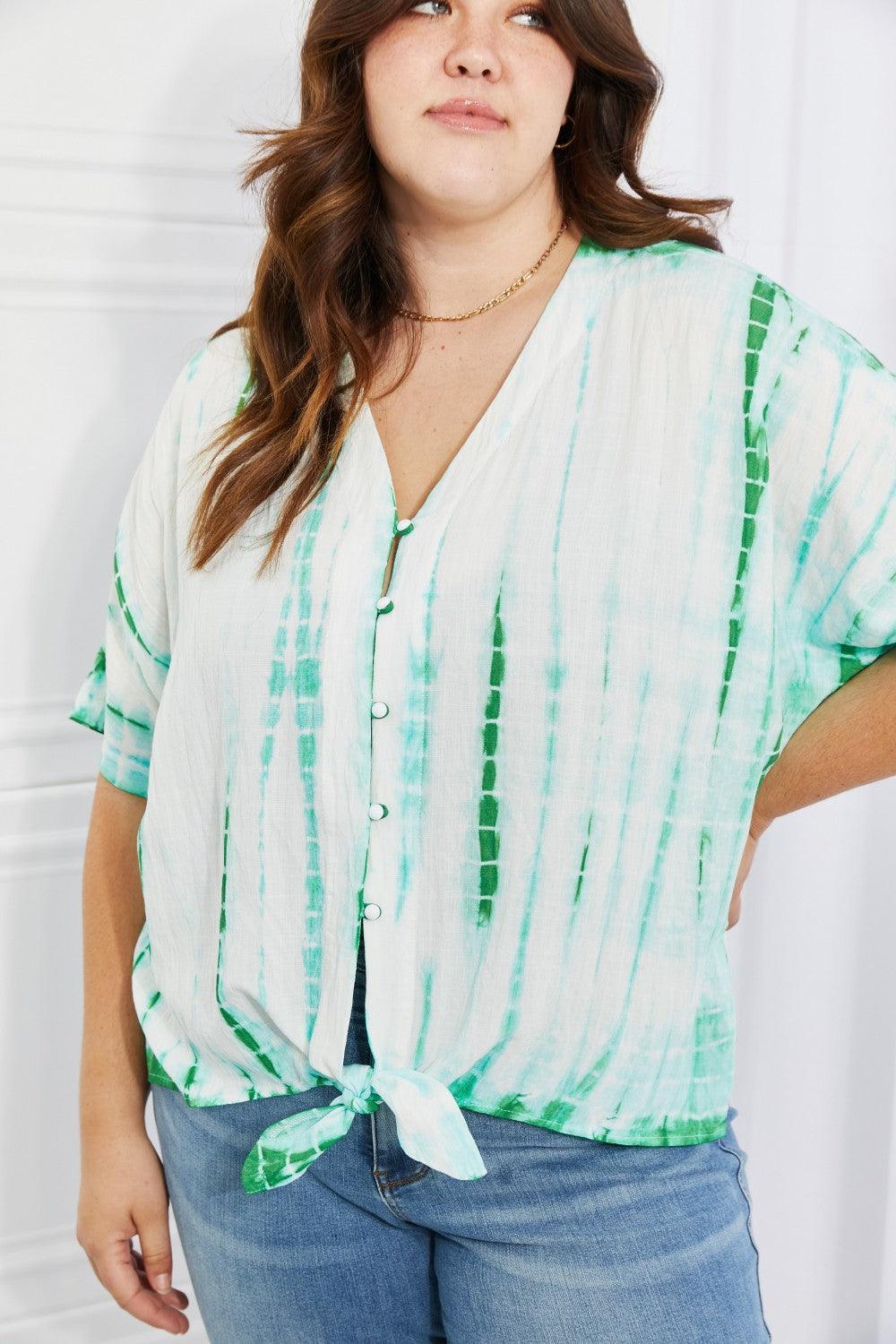 Buttoned Front Collared Plus Size Tie-Dye Top - MXSTUDIO.COM