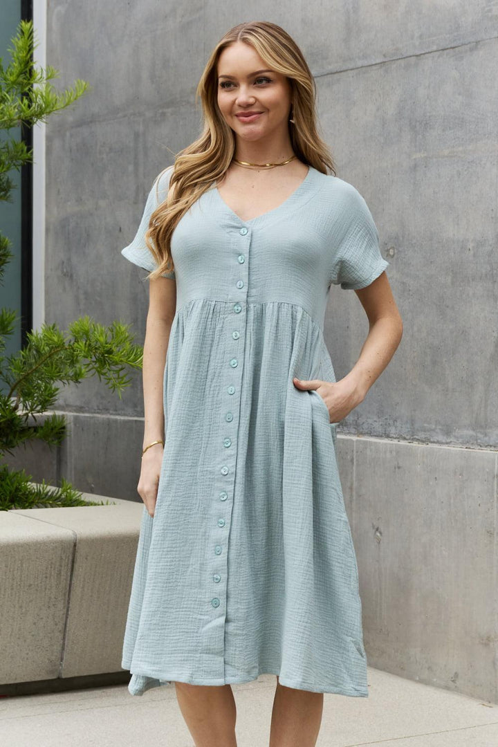Charming Short Sleeve Plus Size Button Front Dress - MXSTUDIO.COM