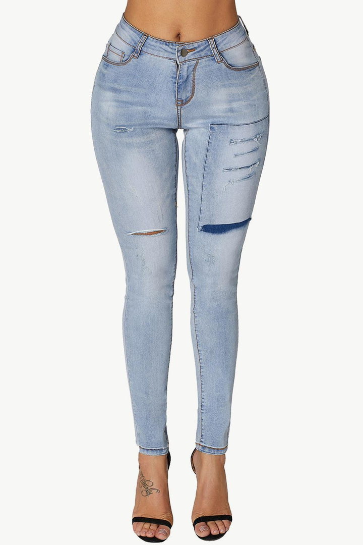 Close-Fitting Distressed Skinny Jeans - MXSTUDIO.COM