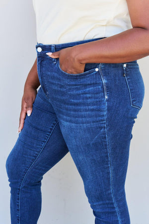 Comfy Everyday Mid Rise Plus Size Skinny Jeans - MXSTUDIO.COM