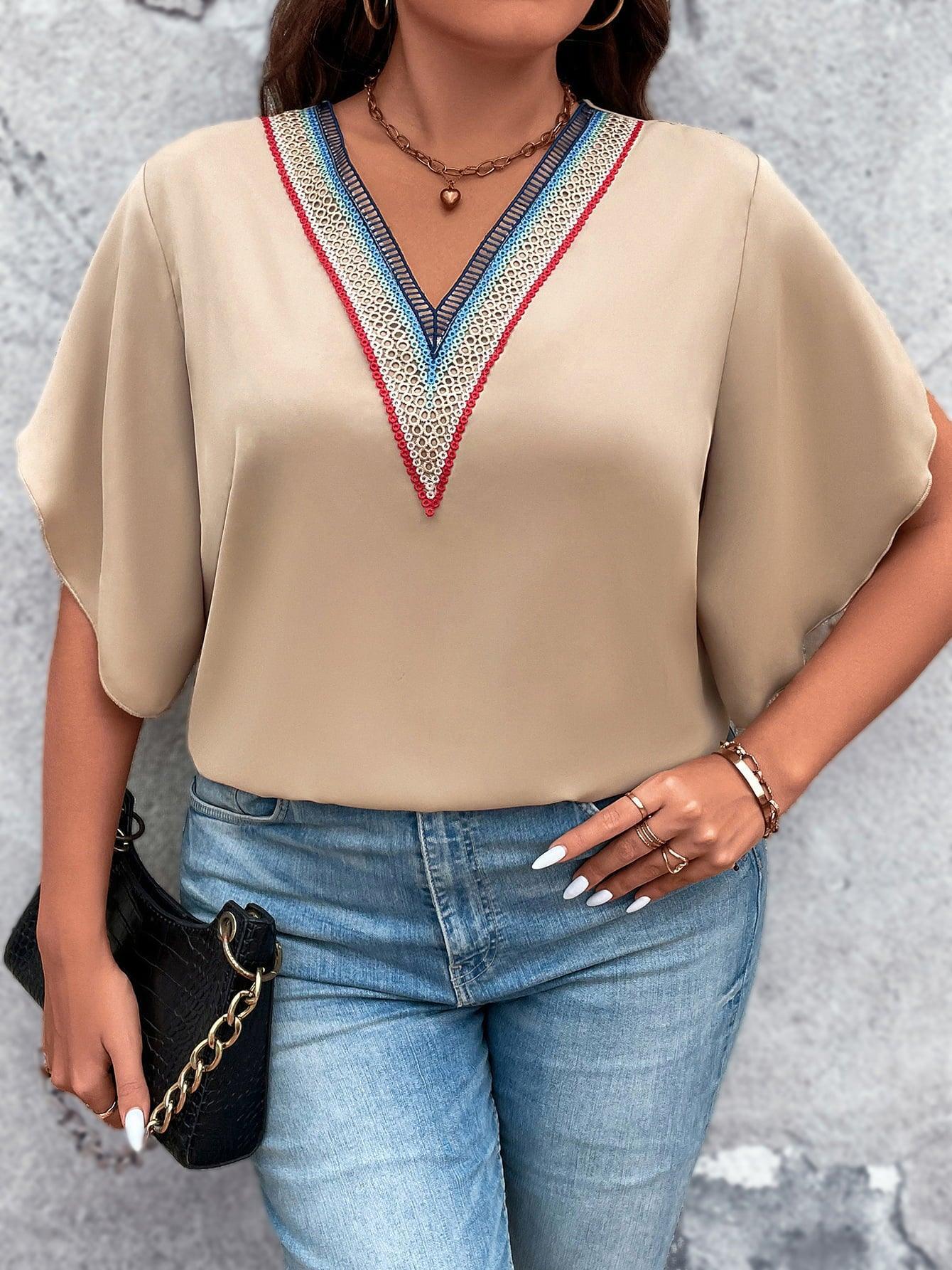 Contrast Tan Flutter Sleeve Plus Size V-Neck Blouse - MXSTUDIO.COM