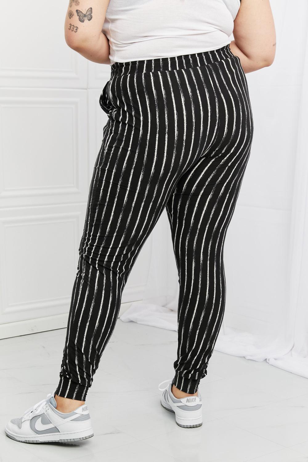 Day-To-Day Comfort Plus Size High Waisted Joggers - MXSTUDIO.COM