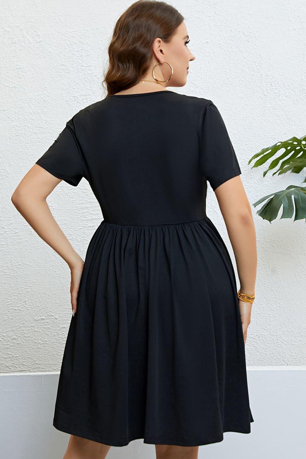 Decorative Buttons Black Plus Size Knee Length Dress - MXSTUDIO.COM