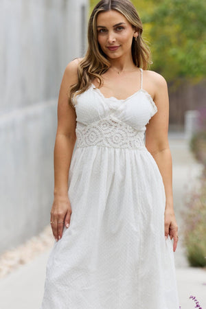 Dreamy Sleeveless Plus Size White Midi Dress - MXSTUDIO.COM