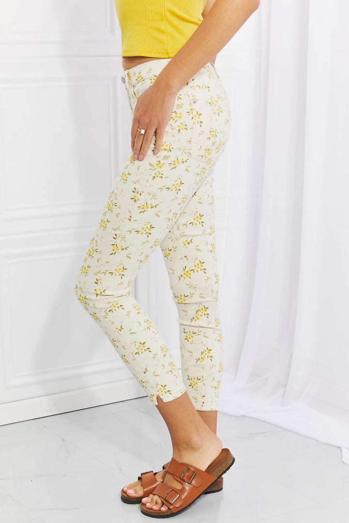 Easeful Judy Floral Plus Size White Skinny Jeans - MXSTUDIO.COM