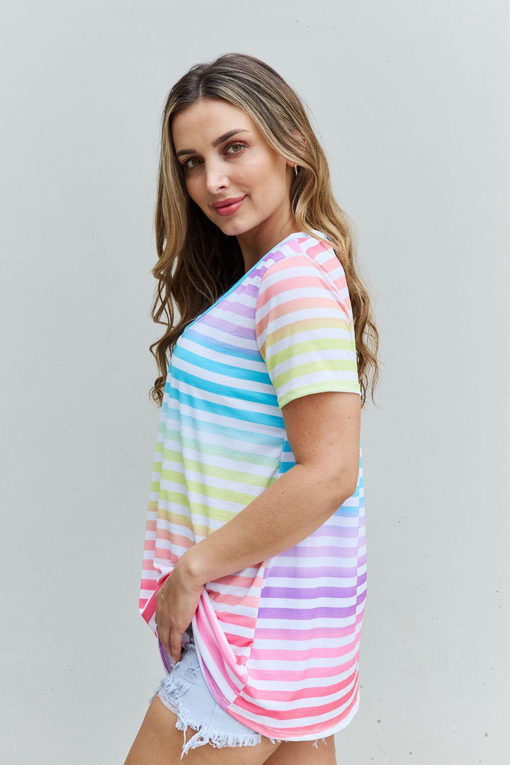 Eye-Catching V- Neck Multicolor Striped Top - MXSTUDIO.COM
