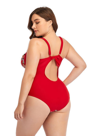 Flattering Blooms Plus-Size One-Piece Swimsuit - MXSTUDIO.COM