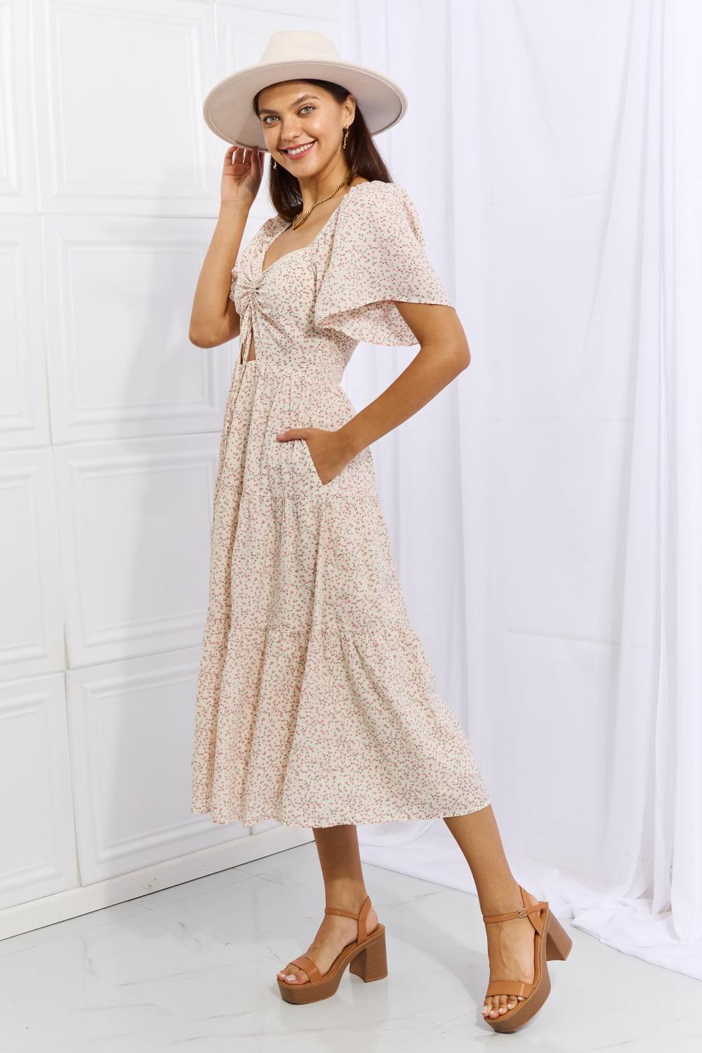 Flutter Sleeves Tiered Plus Size Floral Midi Dress - MXSTUDIO.COM