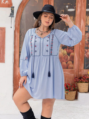 Free-Spirited Tassel Detail Plus Size Bohemian Dress - MXSTUDIO.COM