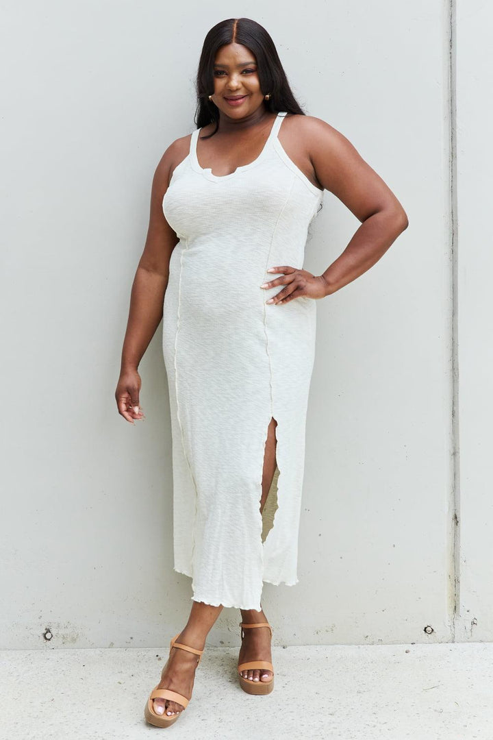 Irresistible Slit Plus Size Sleeveless Midi Dress - MXSTUDIO.COM