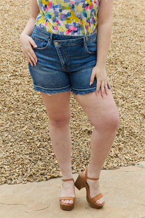 Leisure Time Mid Rise Plus Size Denim Shorts - MXSTUDIO.COM