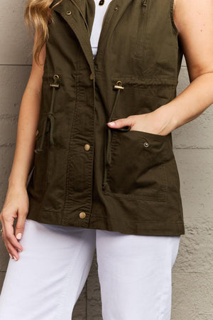 Military-Inspired Army Green Womens Plus Size Vest - MXSTUDIO.COM