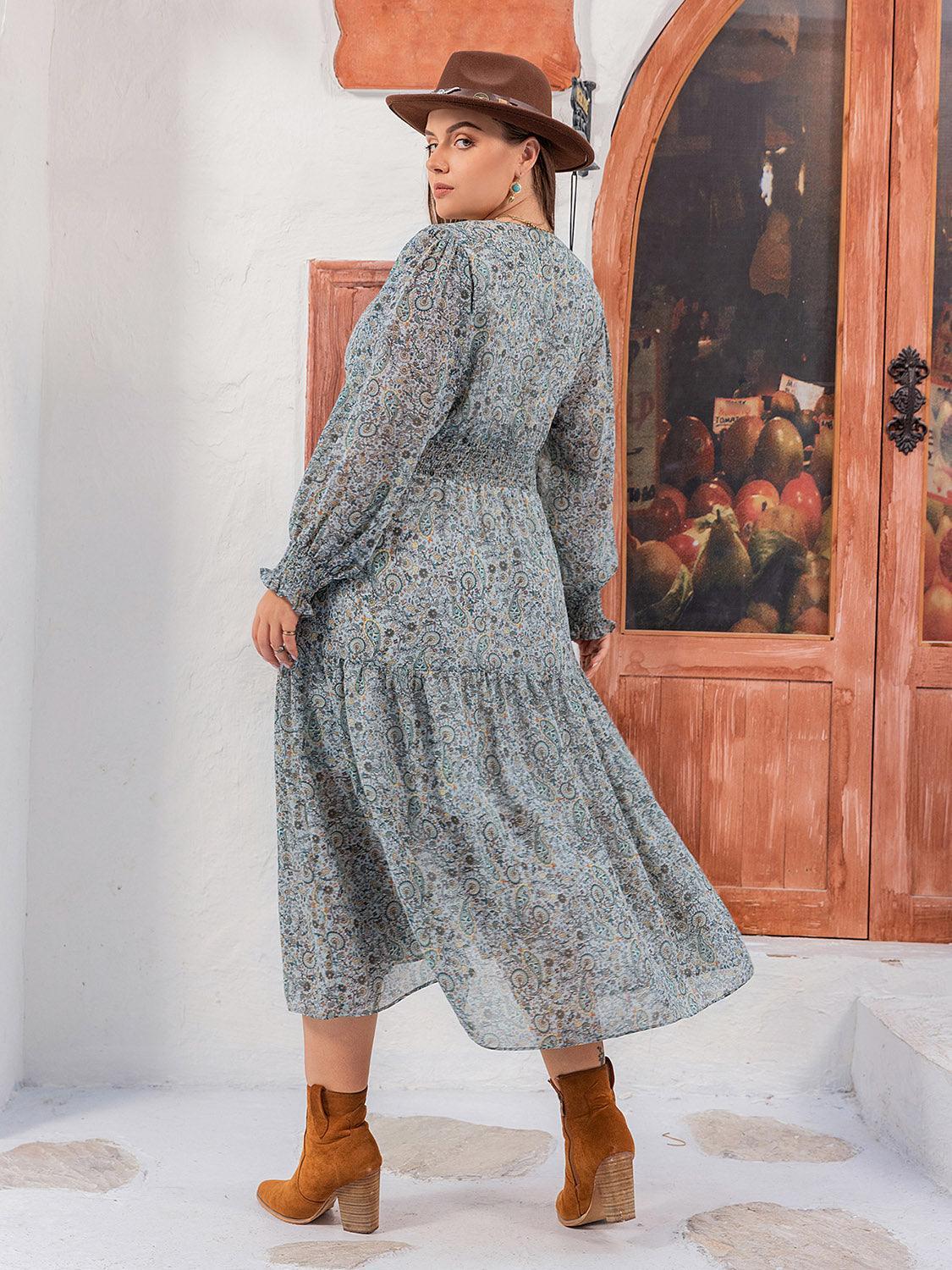 Move Effortlessly Long Sleeve Plus Size Midi Dress - MXSTUDIO.COM