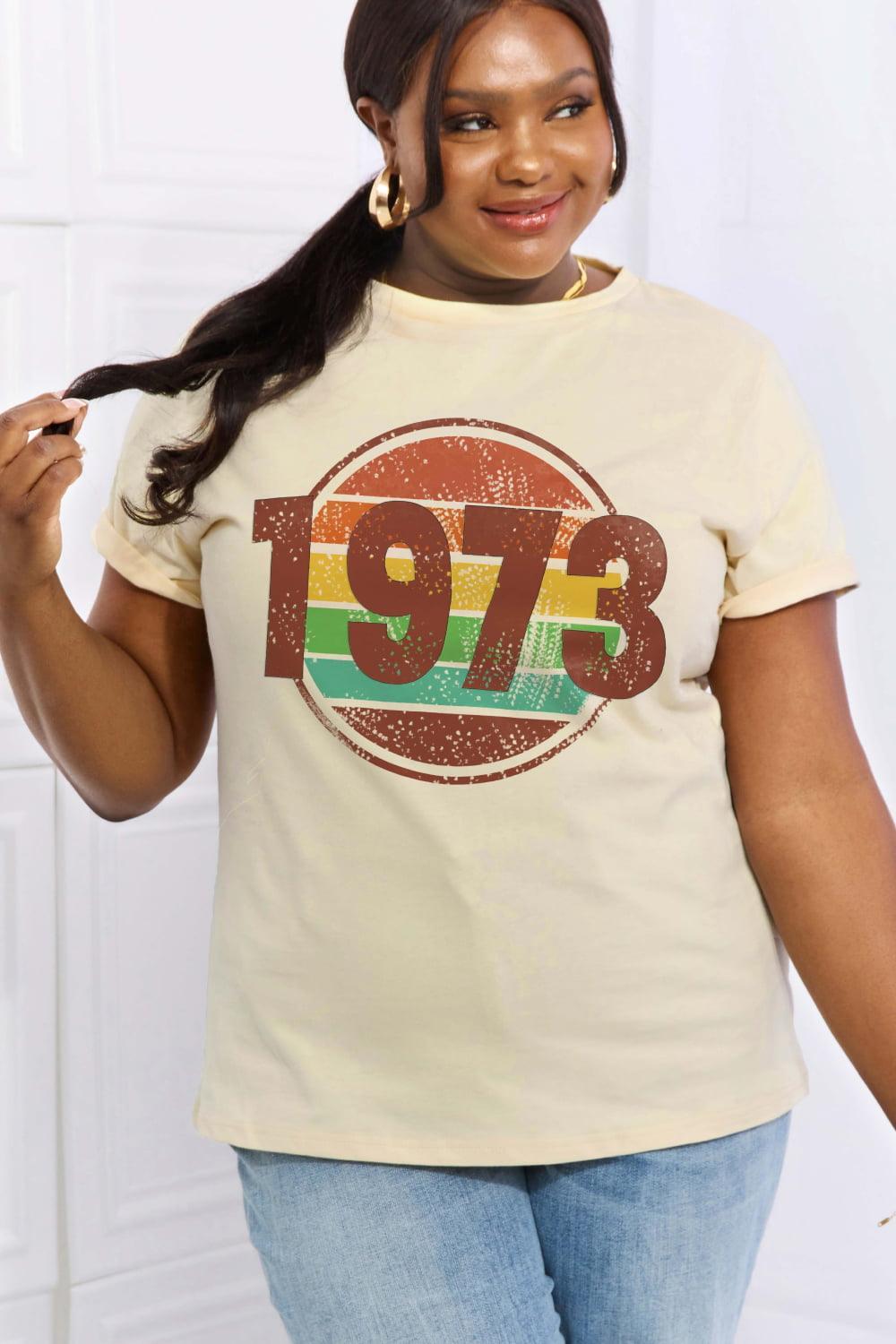 Peaceful Plus Size Graphic 1973 T Shirt - MXSTUDIO.COM