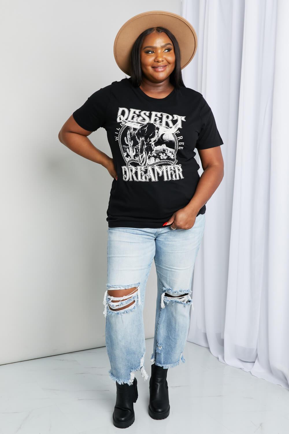 Plus Size Black Cotton Desert Dreamer Graphic Tee - MXSTUDIO.COM