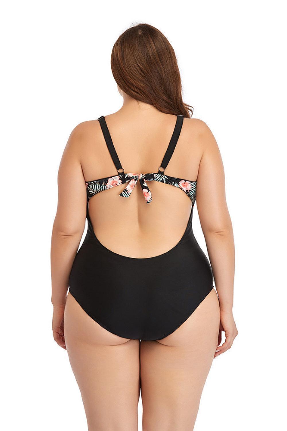 Plus Size Flawless Beach Look Floral Swimsuit - MXSTUDIO.COM