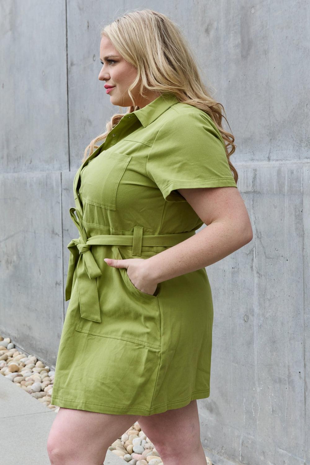 Pretty Short Sleeve Plus Size Button Front Dress - MXSTUDIO.COM